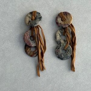 Stone Hanging Clip-On Earrings